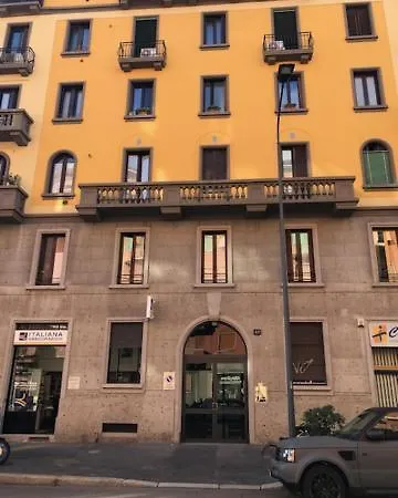Elegante Nel Quartiere Isola